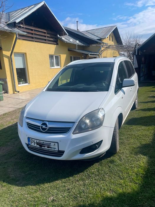 OPEL Zafira 2011