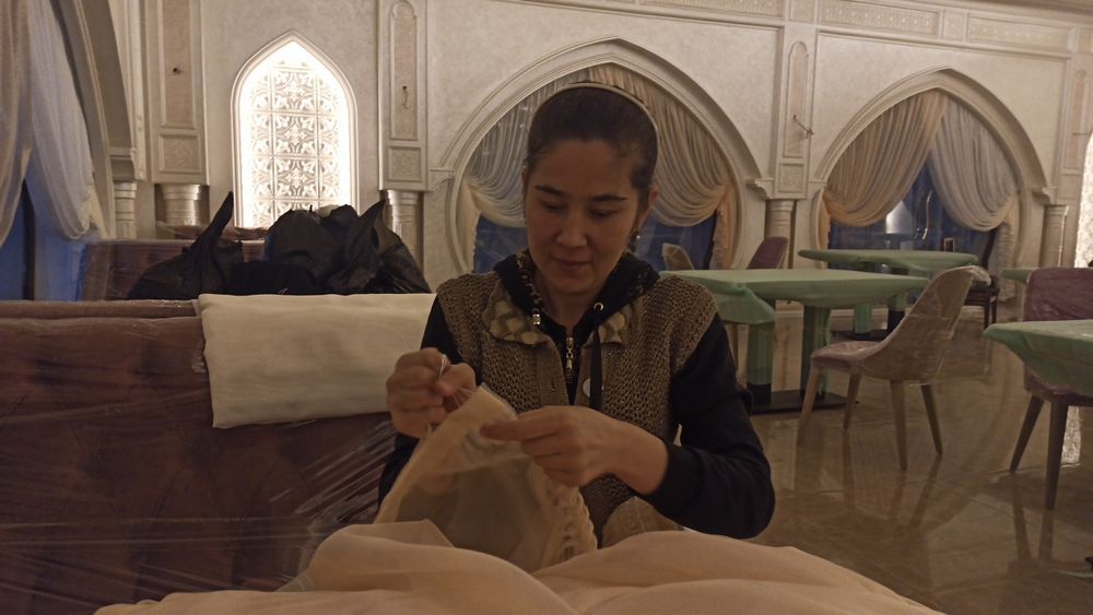 Пошив шторы на заказ , тюль партер , защитник есть в наличии .