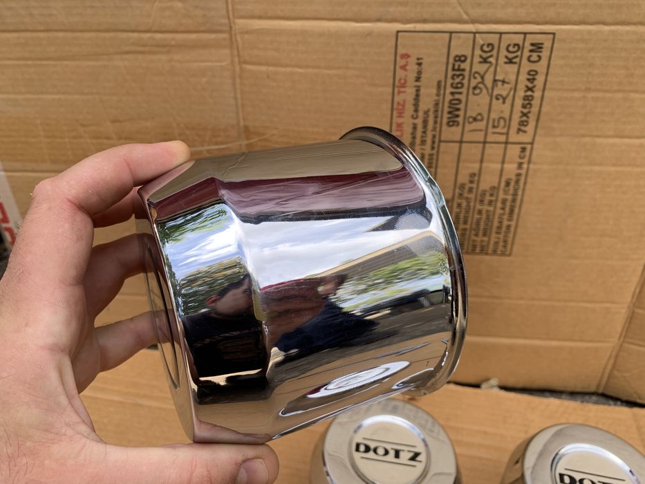 Чисто нови оригинални чаши за хъбове/джанти.