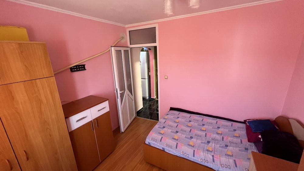 Apartament 2 camere decomandat 2/3Curtea de Argeș