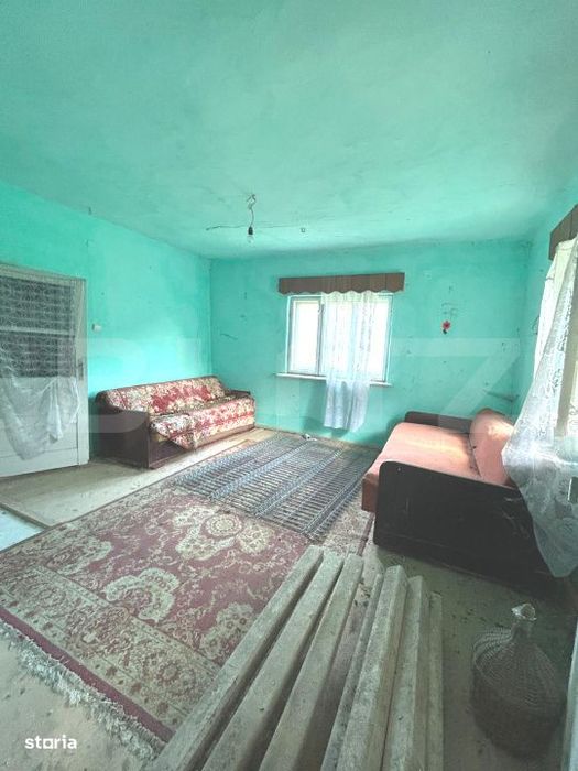 Casa de vanzare, 2 camere, 79 mp - Valea Garboului