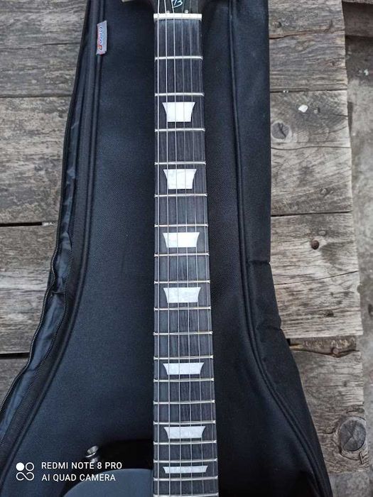 Hughes & Kettner Attax 50 , Harley Benton