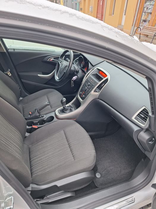 Opel Astra j 1.4 Benzina