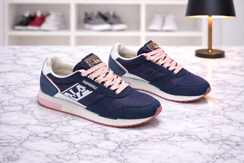 Napapijri Vicky N 36 кожени Limited