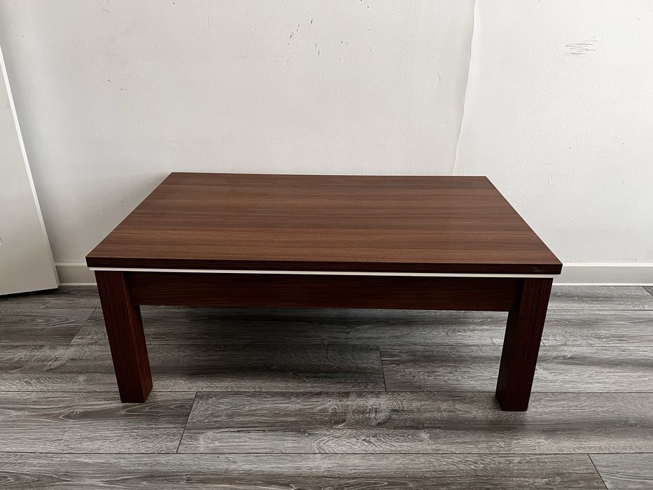 деревяный журнальный столик