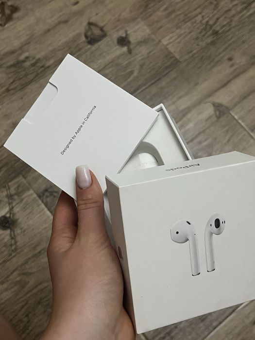 Наушники Apple Airpods