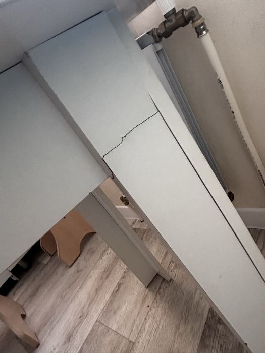 Продам стол кухонный , 65х105