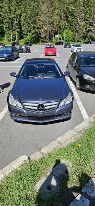 Mercedes E  c207