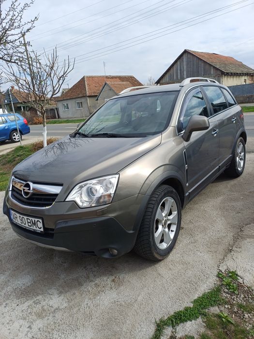 Vand  sau schimb cu logan opel antara