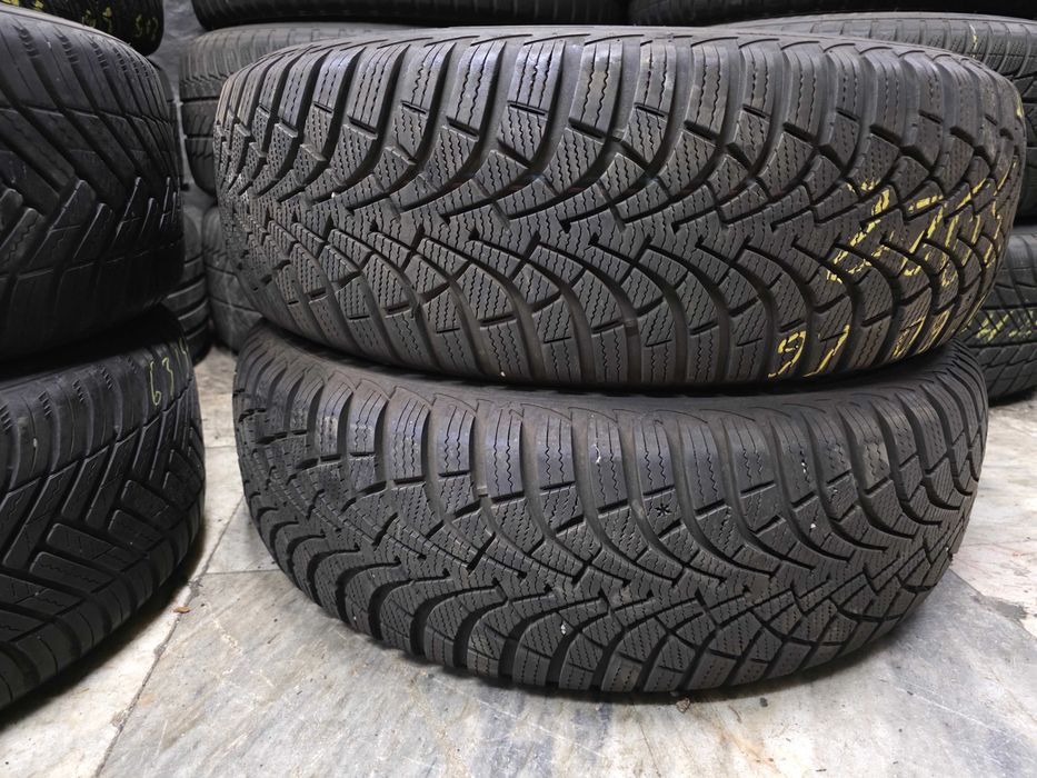 2бр Зимни гуми 205 60 16 - Goodyear