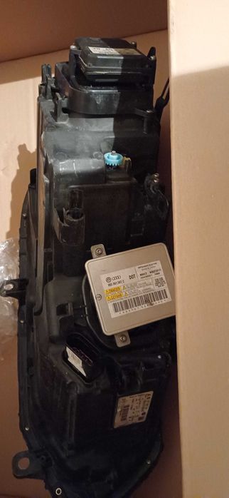 Преден фар за VW touareg