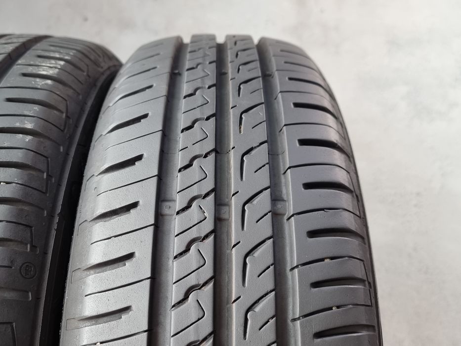 "Dot 23" 185/65/15 Barum 2Броя: 130лв 8мм