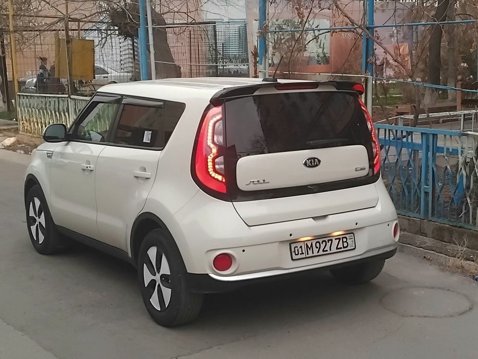 Электромобиль Kia Soul EV 2018