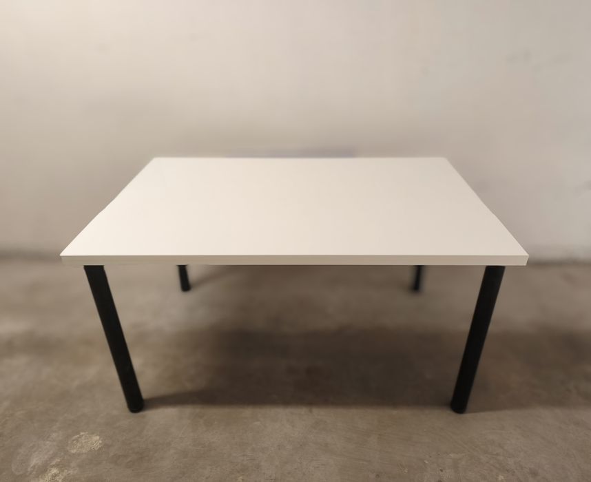 Масивна маса 90х140см