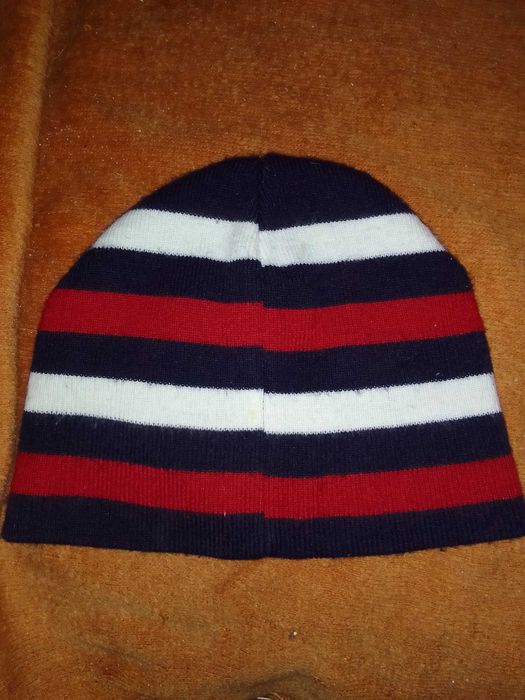 Зимна шапка на ЦЪРВЕНА ЗВЕЗДА