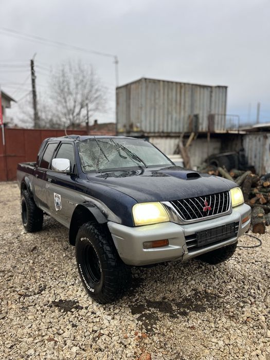 Mitsubishi L200 2.5 Tdi na chasti Митсубиши Л200 на части