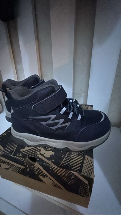 Демисезонные ботинки