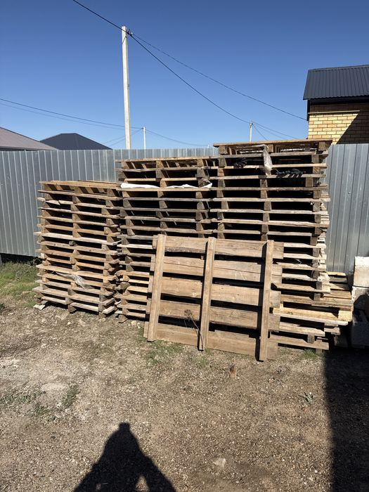 Продаю поддоны Б/У 57 штук