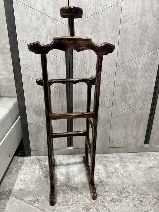 Вешалка напольная дерево