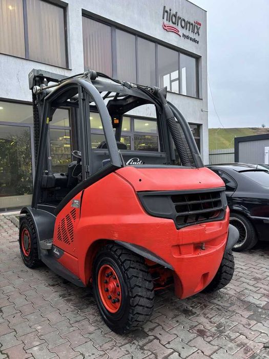 Stivuitor - Motostivuitor Linde H40D Anul fabricatiei 2012 Diesel