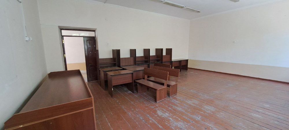 Parta va stol stullar turli mebellar