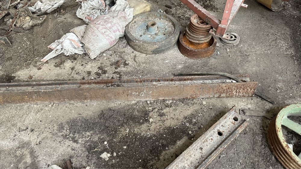 Двутавр, уголок, рельсы