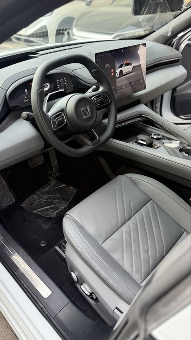 Zeekr 001 You фулл доп опциями сотувда тайёр полный привод