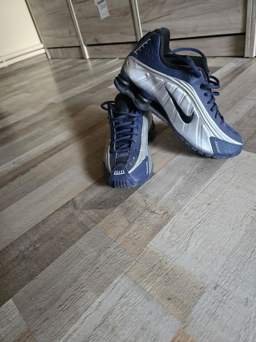 Nike Shox R4 Midnight Navy