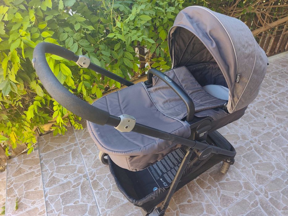 carucior bebelusi Graco