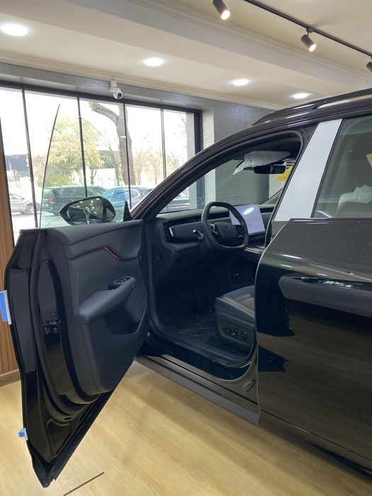 Voyah Courage Full Полный привод (AWD)