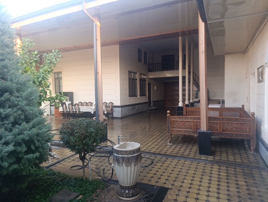 Uy sotiladi Sirg'ali tumani Qum ariq mahalla