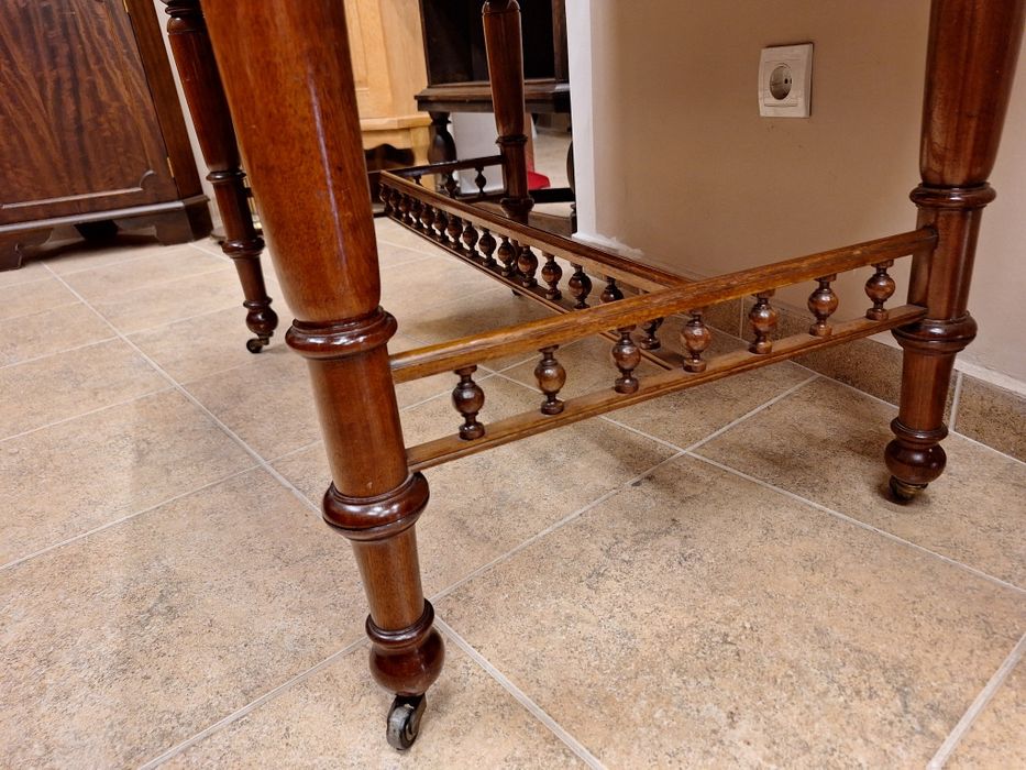 Античен Викториански  к - т за трапезария маса  с 4 стола