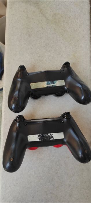 Конзола PS4 Fat 500 gb + 2 джойстика , Кабели и Игра