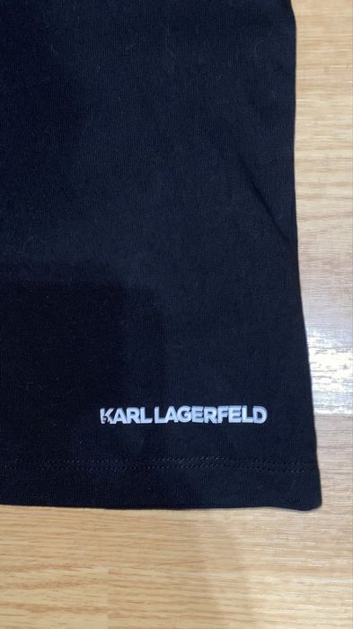 Tricou Karl Lagerfiel, Marimea S, nou Original