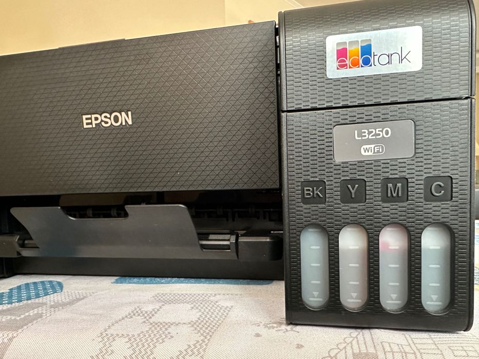 Принтер EPSON L3250 мултифункционално 3в1 устройство