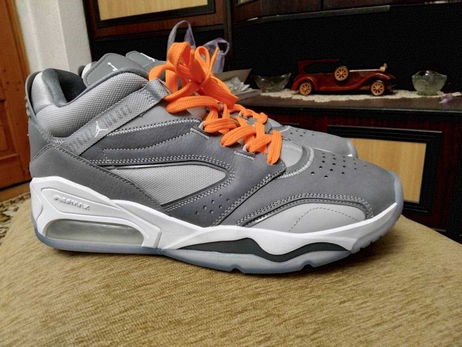 Nike Air Jordan Point Line номер 47,5 31 см стелка , естествен набук! Чисто Нови!