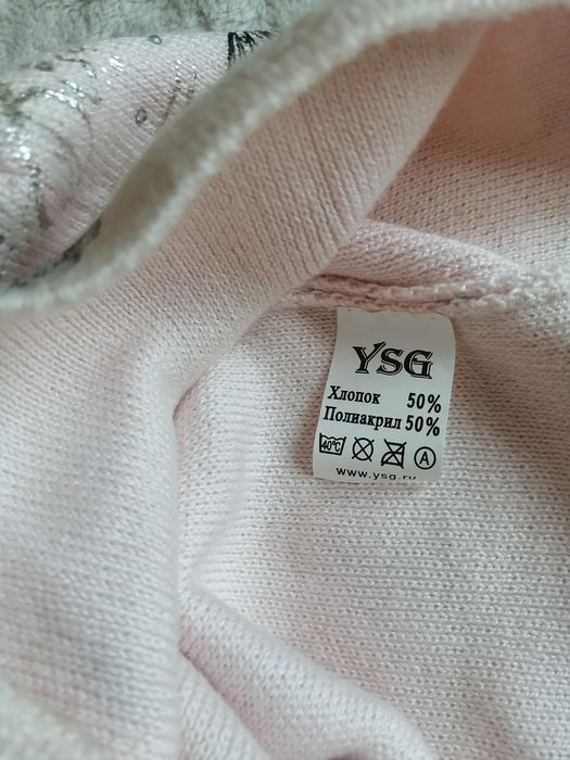 Продам шапки на девочку