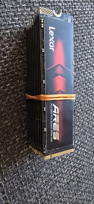 SSD Lexar ARES 2TB M.2 2280 PCIe Gen4 x4 NVMe Up to 7400MB/s Nou