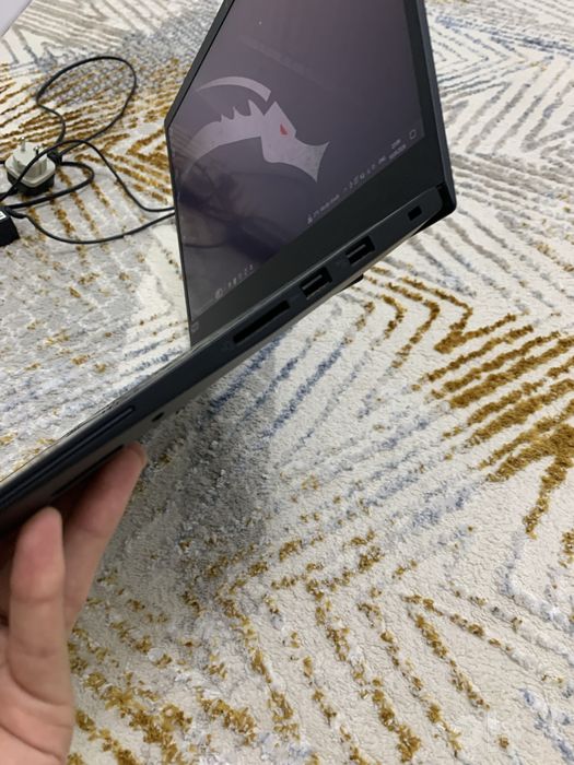 Lenovo Thinkpad (amerikadan zakaznoy kegan)