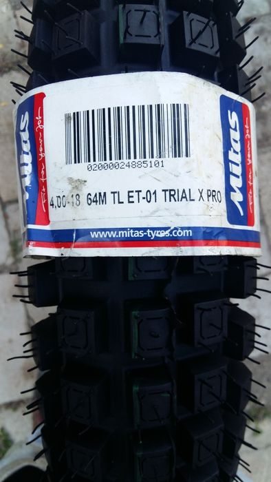 O bucată 130/4.00 80 R18 Bridgestone Mitas