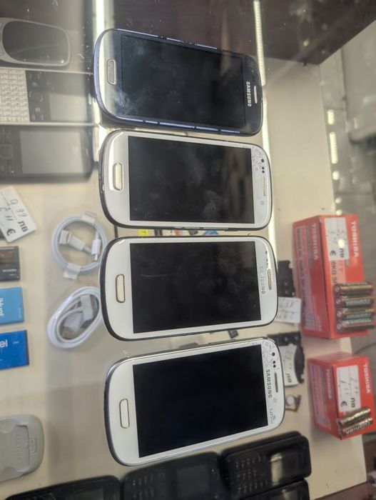 Samsung S3 mini 15€ за брой