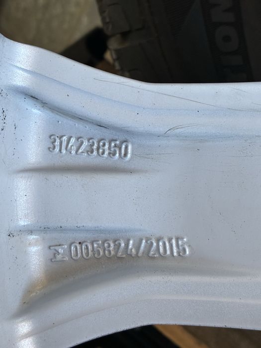 17 цола 5 х 108 мм Волво Volo XC 60 , XC 40 , V 40 , V 60 , V 70