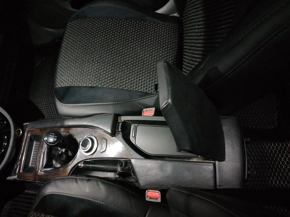 Жентра механикага BMW оригинал кожали бар