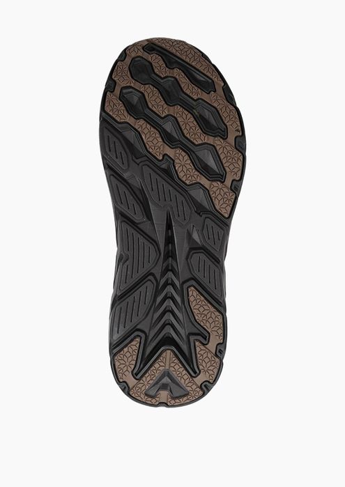 Продам зимние кроссовки