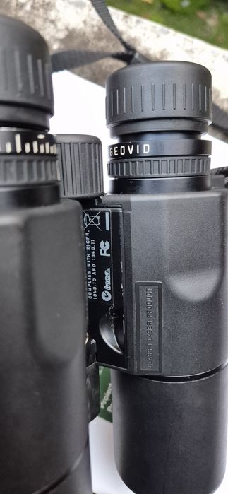 Binoclu Leica Geovid 8x56 cu telemetru