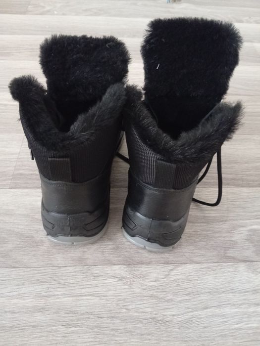 Продам ботинки зимние, рабочие