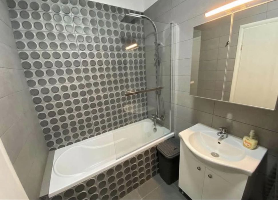 Propietar Vand Apartament 3 camere Militari Residence Bloc 2021 Modern
