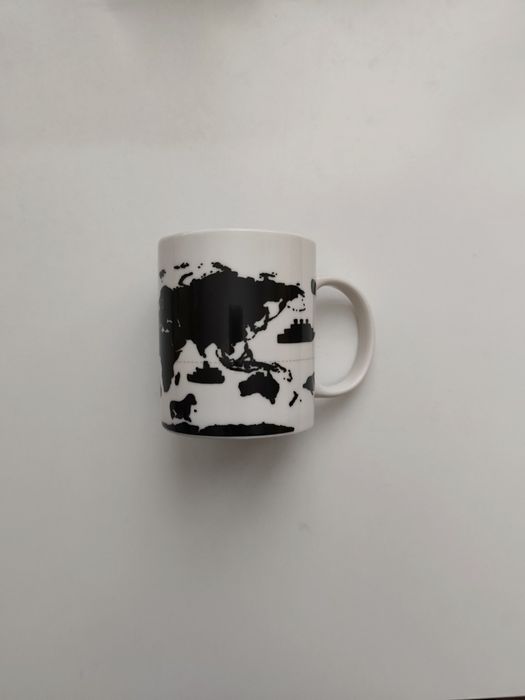 Чаша сменяща цвета си, карта на света + Подарък!