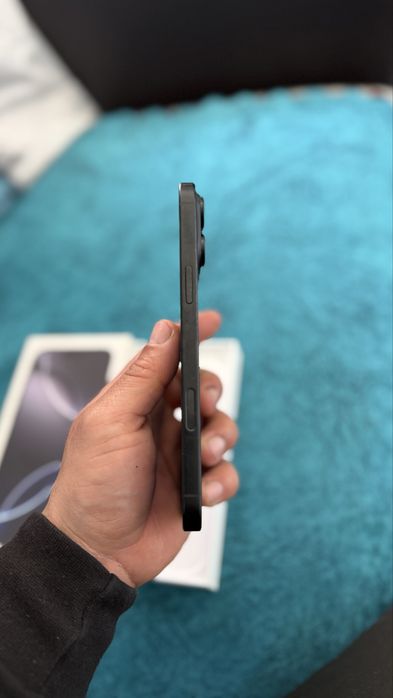 Iphone 16 pro max titanium black