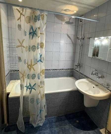 Дава се под наем Двустаен апартамент в София, Надежда 1 - 80 кв.м за 355 € - Снимка #8